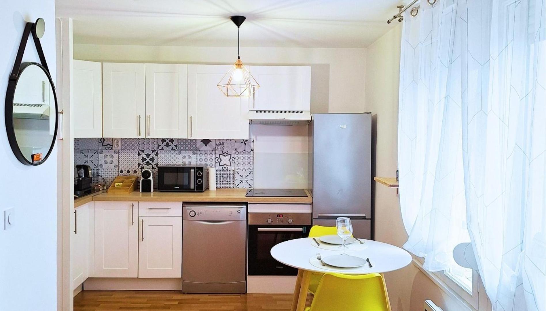 Le Fatsia - Rennes Gare T2 Appartement Buitenkant foto